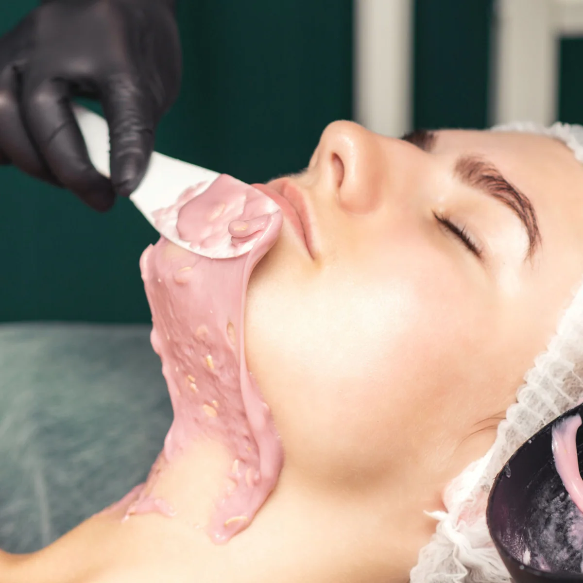 Bielenda Professional Cooling Algae Face Mask Sachet with Rutin & Vitamin C - Image 2