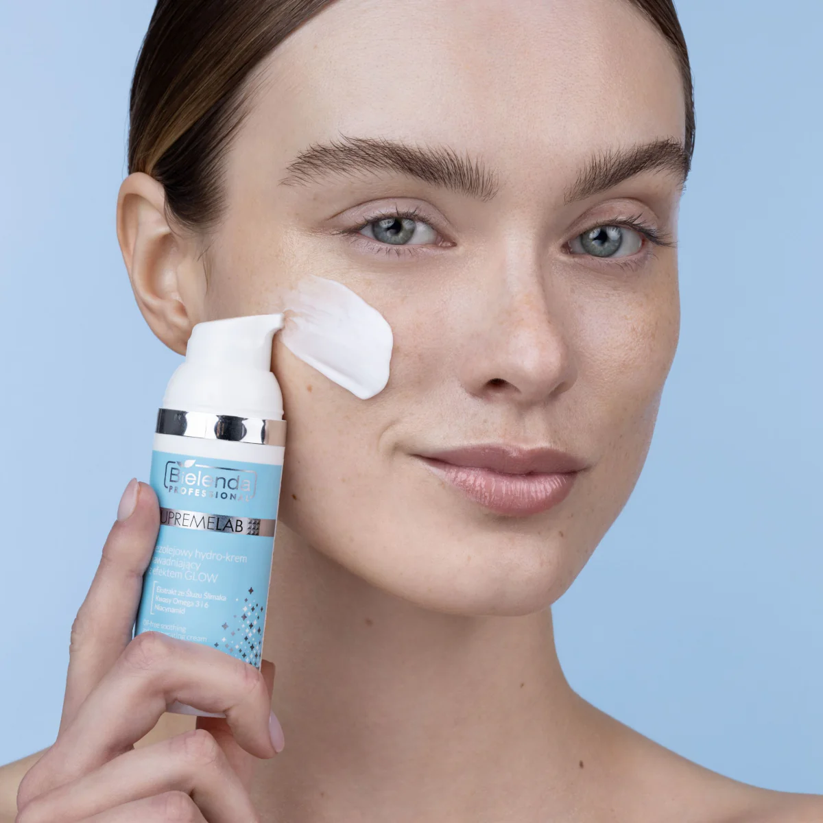 Bielenda Professional SupremeLab Oil Free Hydrating Cream with Niacinamide Glow Effect - Image 2