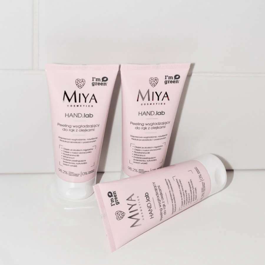 Miya Cosmetics HANDlab Smoothing Hand & Nail Peeling with Oils - Image 2
