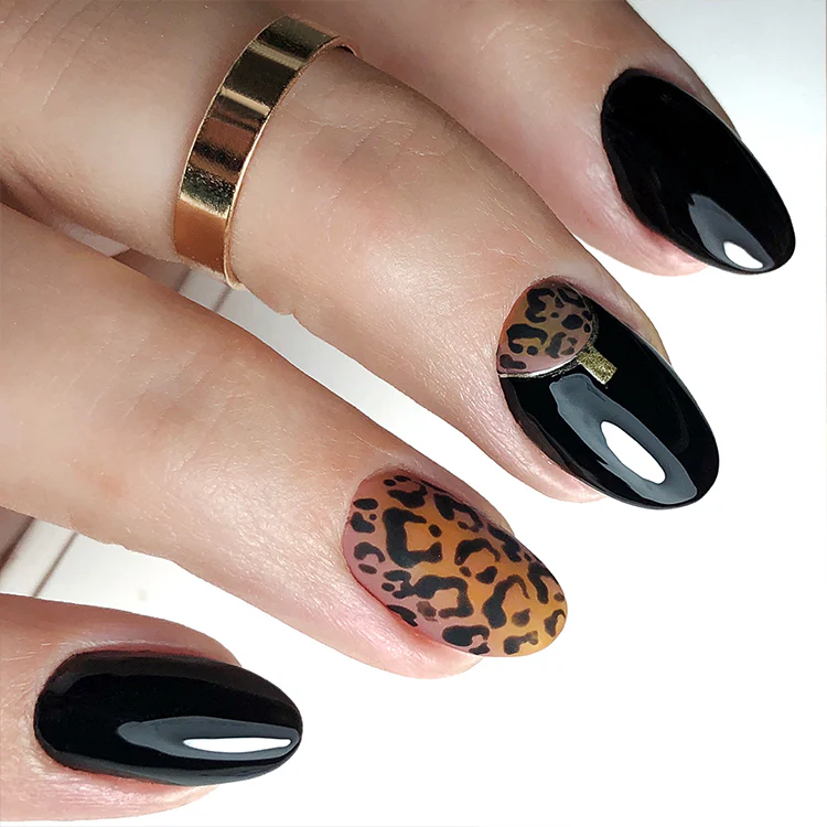 Slowianka Gel Polish Carbon Black 777 - Image 2