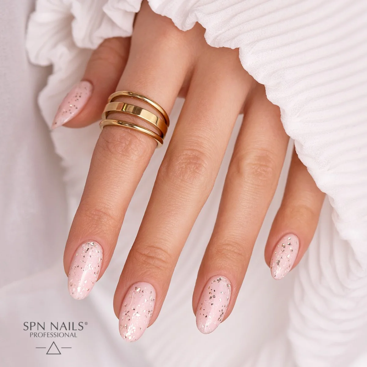 SPN Nails UV LaQ Bling Top White Gold - Image 7