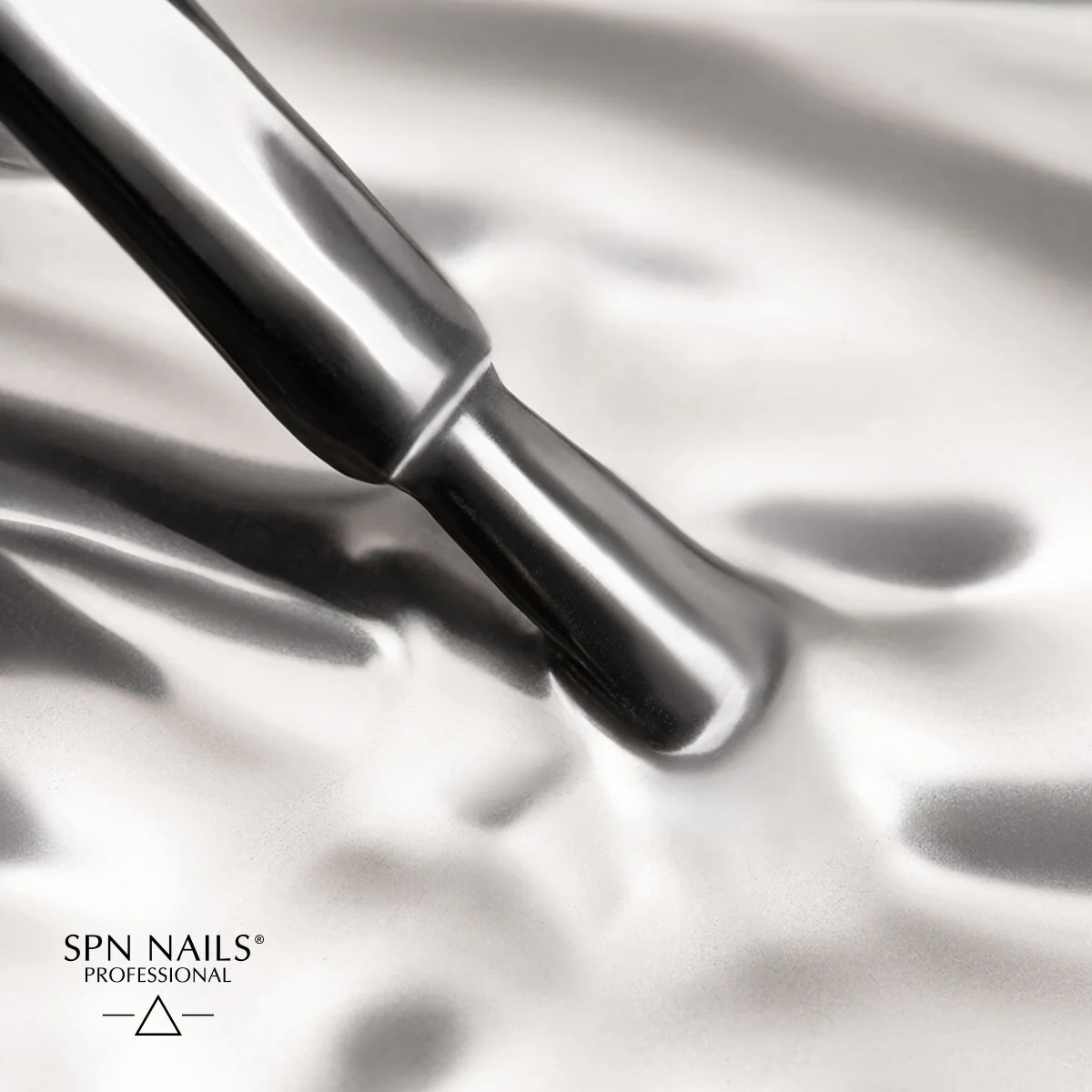 SPN Nails UV/LED Gel Polish Silver Chrome - Image 4