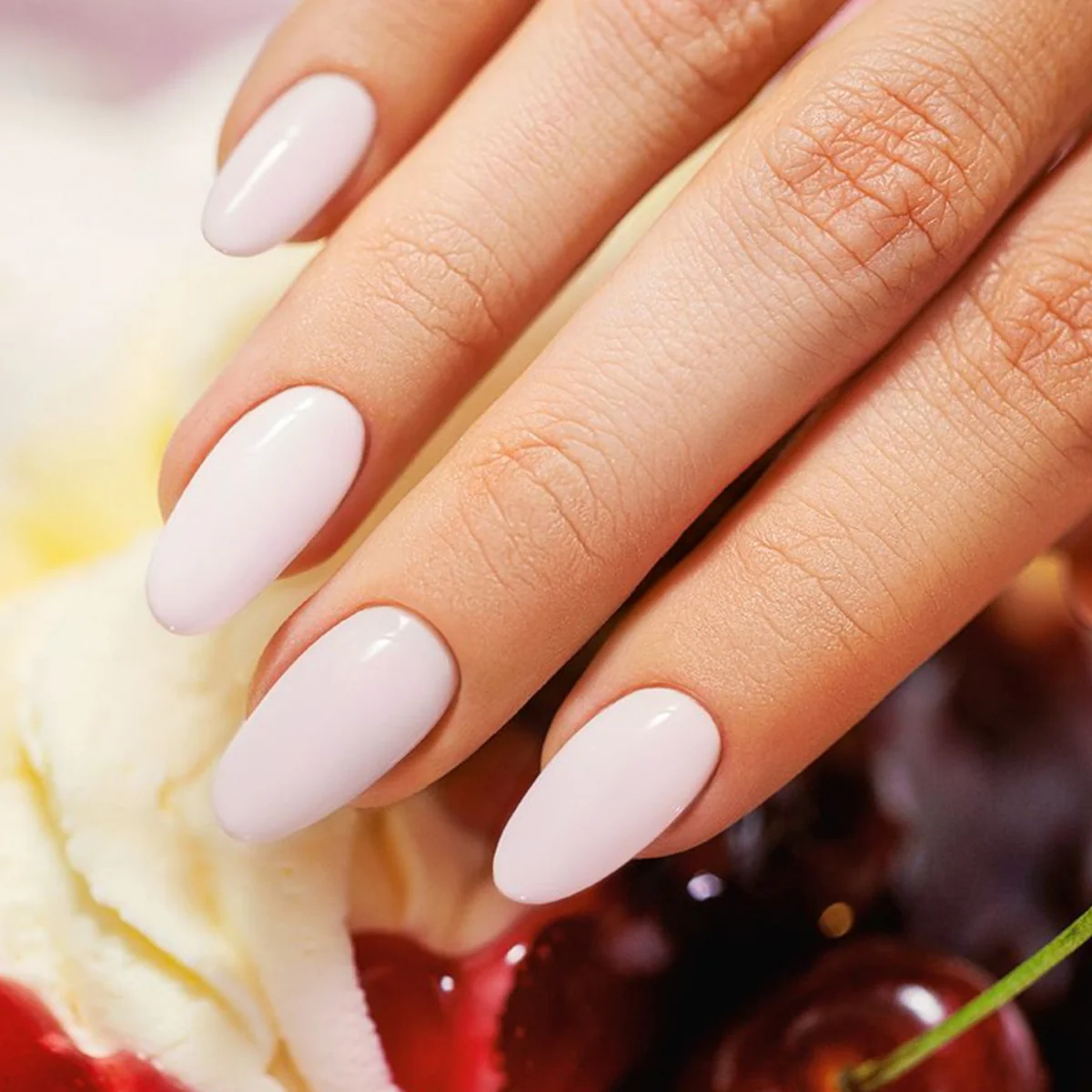 Victoria Vynn Gel Polish Color 423 PavLove - Image 2