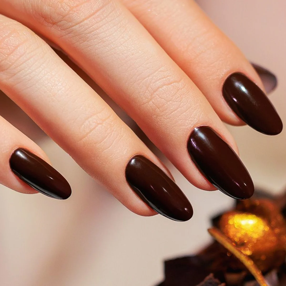Victoria Vynn Gel Polish Color 428 Lava Cake - Image 2