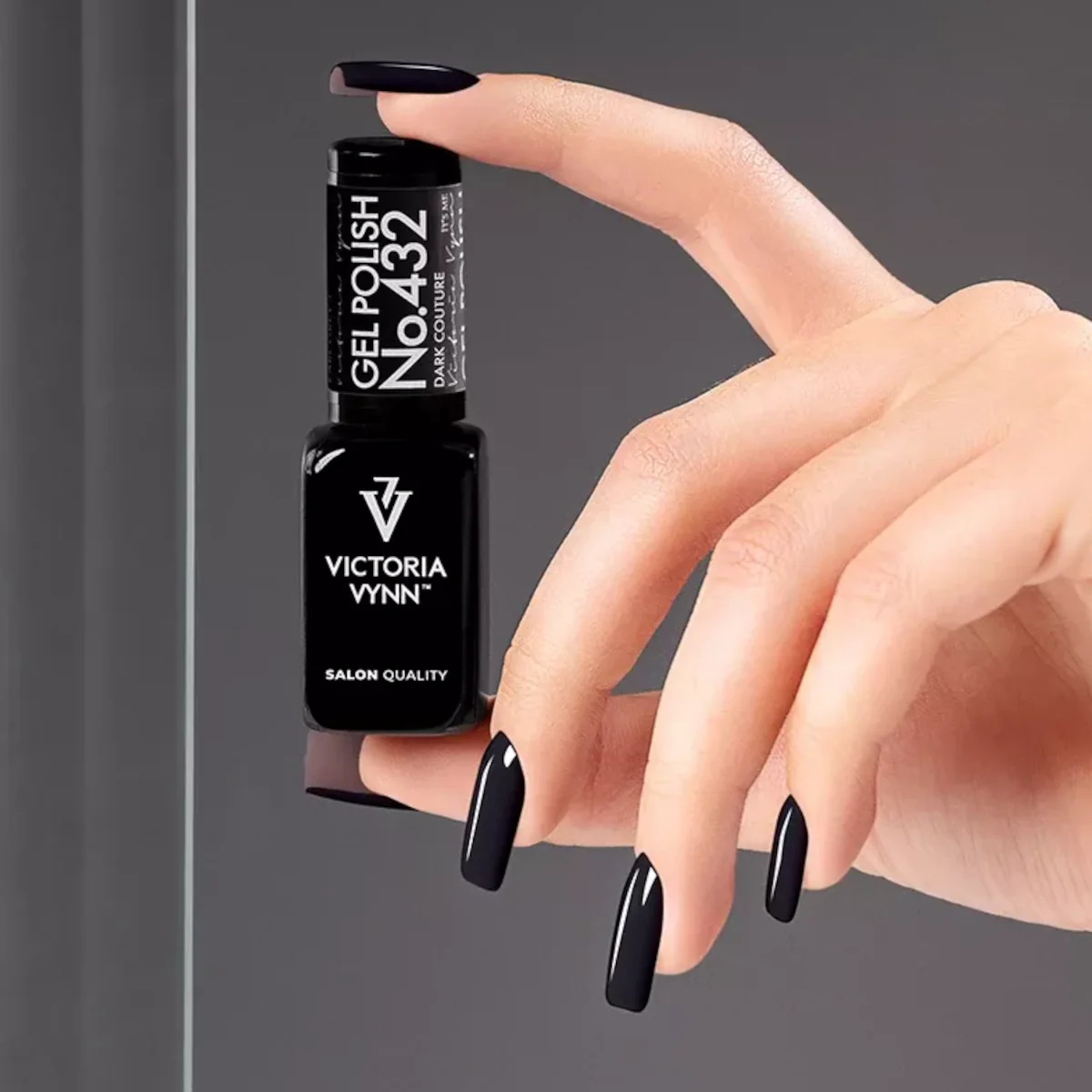 Victoria Vynn Gel Polish Color 432 Dark Couture - Image 3