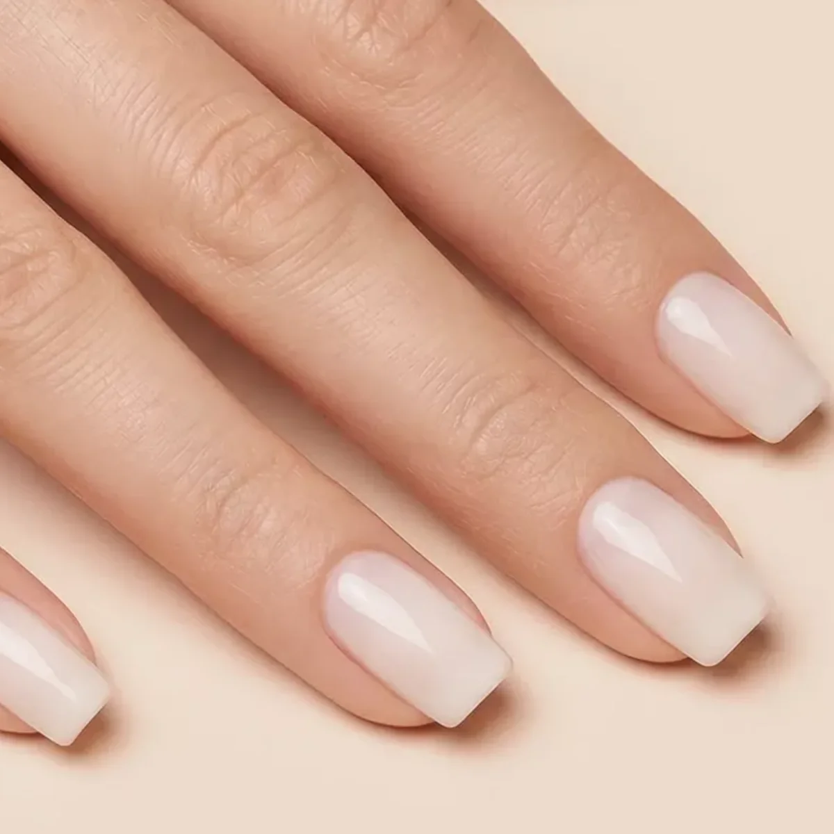 Victoria Vynn Insta Gel 01 Cloud Dancer Self-Leveling Builder Gel - Image 2